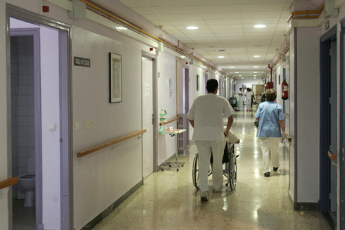El Hospital Clínic aumentó un 15 % sus intervenciones quirúrgicas en 2014