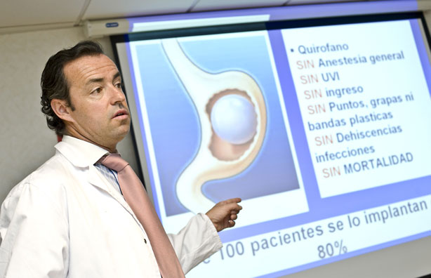 Gontrand López-Nava, Director de la Unidad de Tratamiento Endoscópico de la Obesidad del Hospital HM Sanchinarro