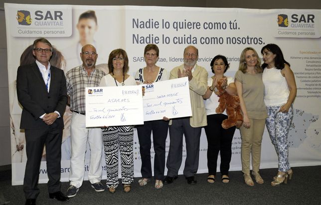 La Fundación SARquavitae dona 7.000 euros a ASAENES y Danza Mobiles para proyectos de ayuda a personas con discapacidad