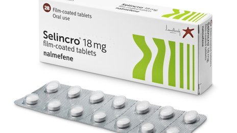 Nalmefeno, el primer fármaco para reducir el consumo de alcohol en pacientes con dependencia alcohólica