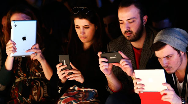 Los dispositivos electrónicos quitan el sueño a los adolescentes