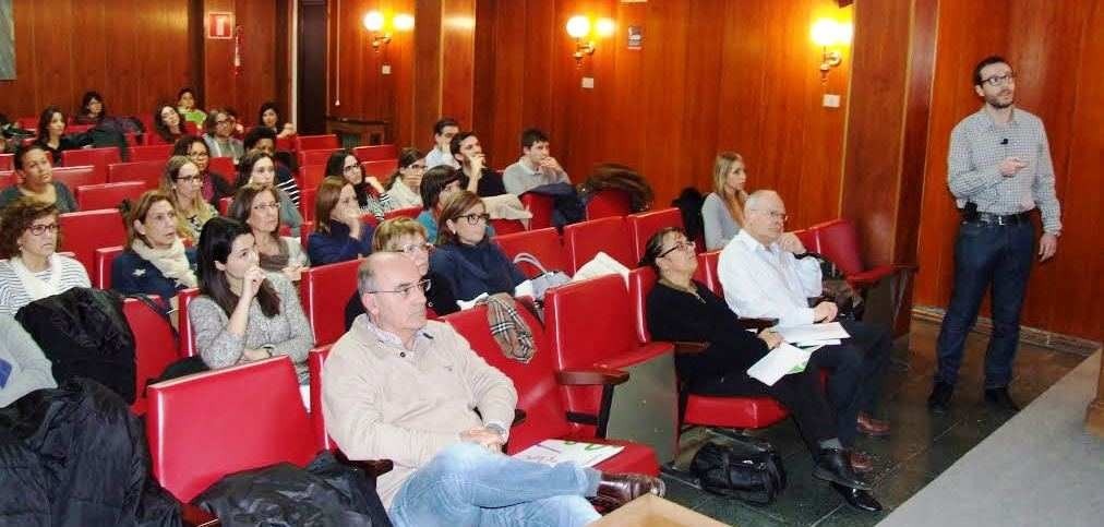 Castellón: Se imparte un taller de eclectrocardiografía en la Fundación del Colegio de Médicos