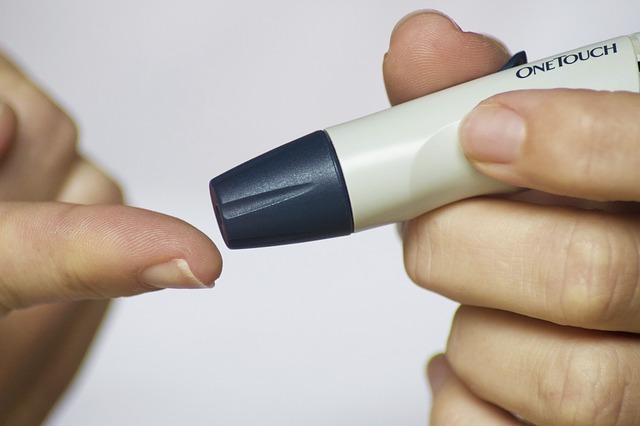 Los niños europeos con diabetes pueden eliminar el pinchazo del dedo