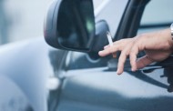 La OMC pide que se prohiba fumar en coches donde viajen niños y embarazadas