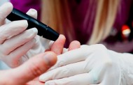 Galicia: Farmacéuticos de Pontevedra realizan test de diabetes a la población