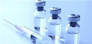 Farmacias gallegas reciben un gran lote de vacunas de meningitis B
