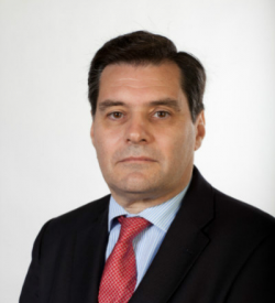 Dr. Lorenzo Silva
