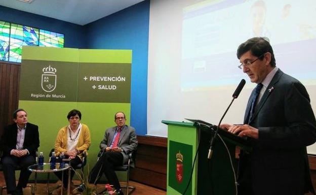 Murcia presenta un nuevo servicio para pacientes con anticoagulantes