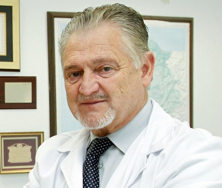 Dr. Felipe Casanueva