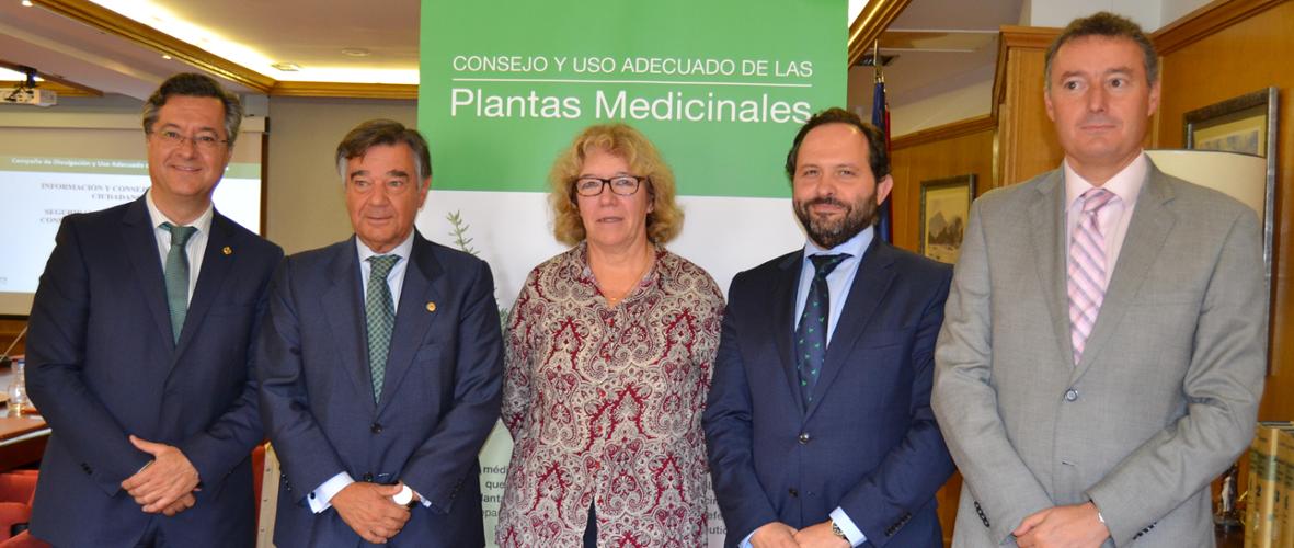 El COFM lanza una campaña de uso seguro de plantas medicinales