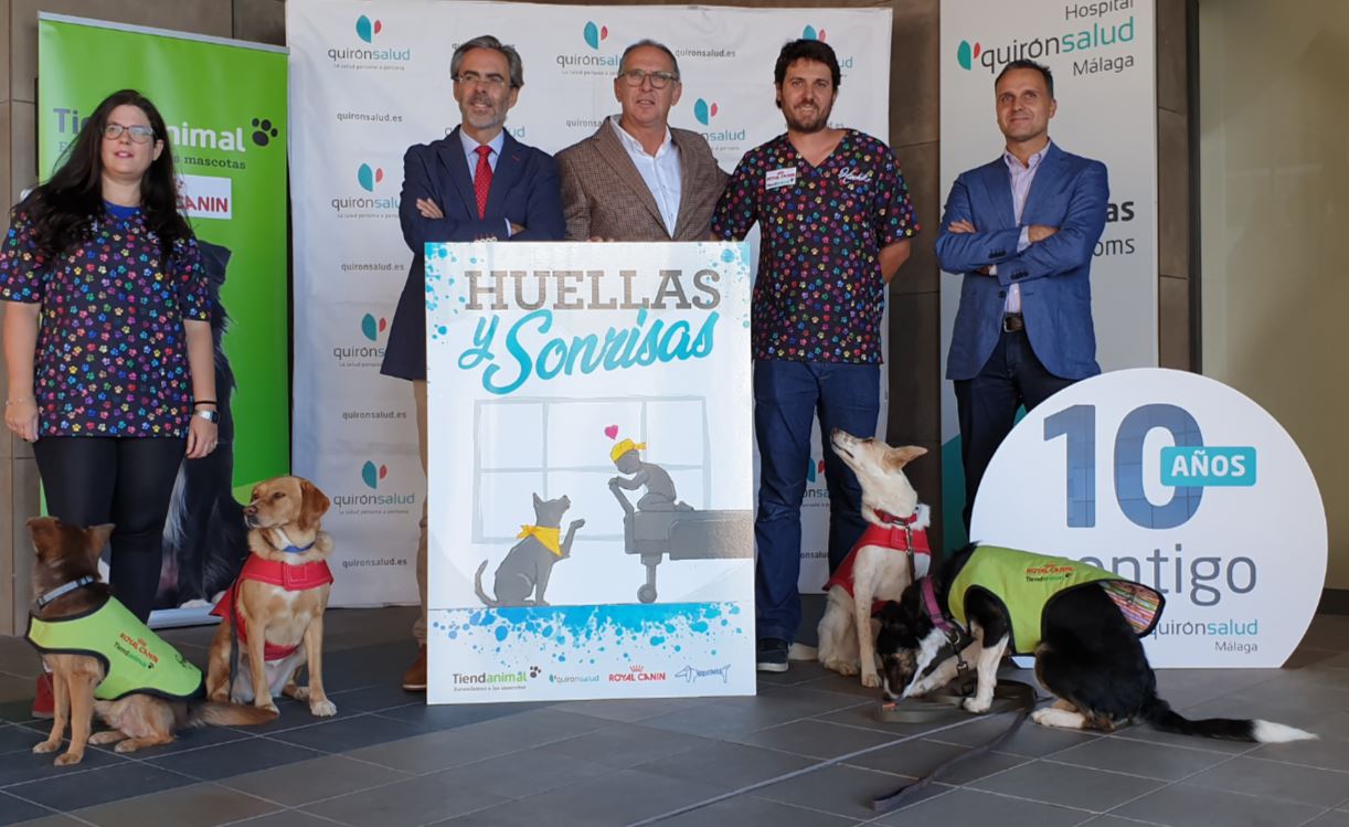 “Huellas y Sonrisas”, proyecto que llevará perros de asistencia a pacientes de Quirónsalud Málaga