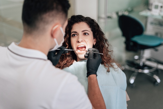 La hipersensibilidad dental afecta a uno de cada cuatro españoles