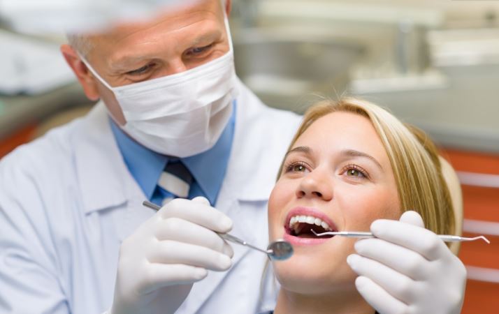 Más del 59% de la población de entre 35 y 44 años necesita algún tipo de prótesis dental
