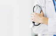 DKV destina más de 15 millones de euros en ayudas a los profesionales sanitarios de su cuadro médico