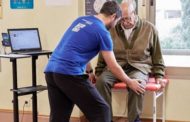Un mes de entrenamiento mejora la forma física de los mayores en residencias durante los confinamientos