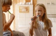 Dos Pediatras en Casa: “Hay que intentar que los niños adopten las rutinas de higiene como si fuese un juego”