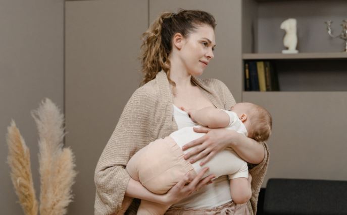 Cómo influye la lactancia materna en el desarrollo cognitivo de un bebé