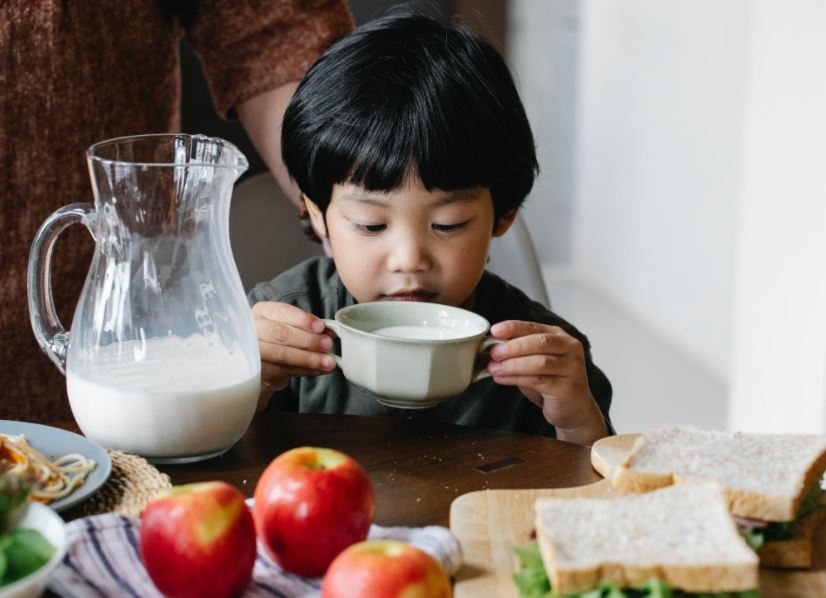 Los niños que no desayunan tienen un 43% más de riesgo de sufrir obesidad