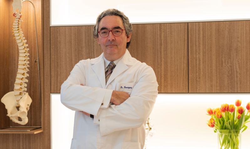Dr. Carlos Domínguez Alonso