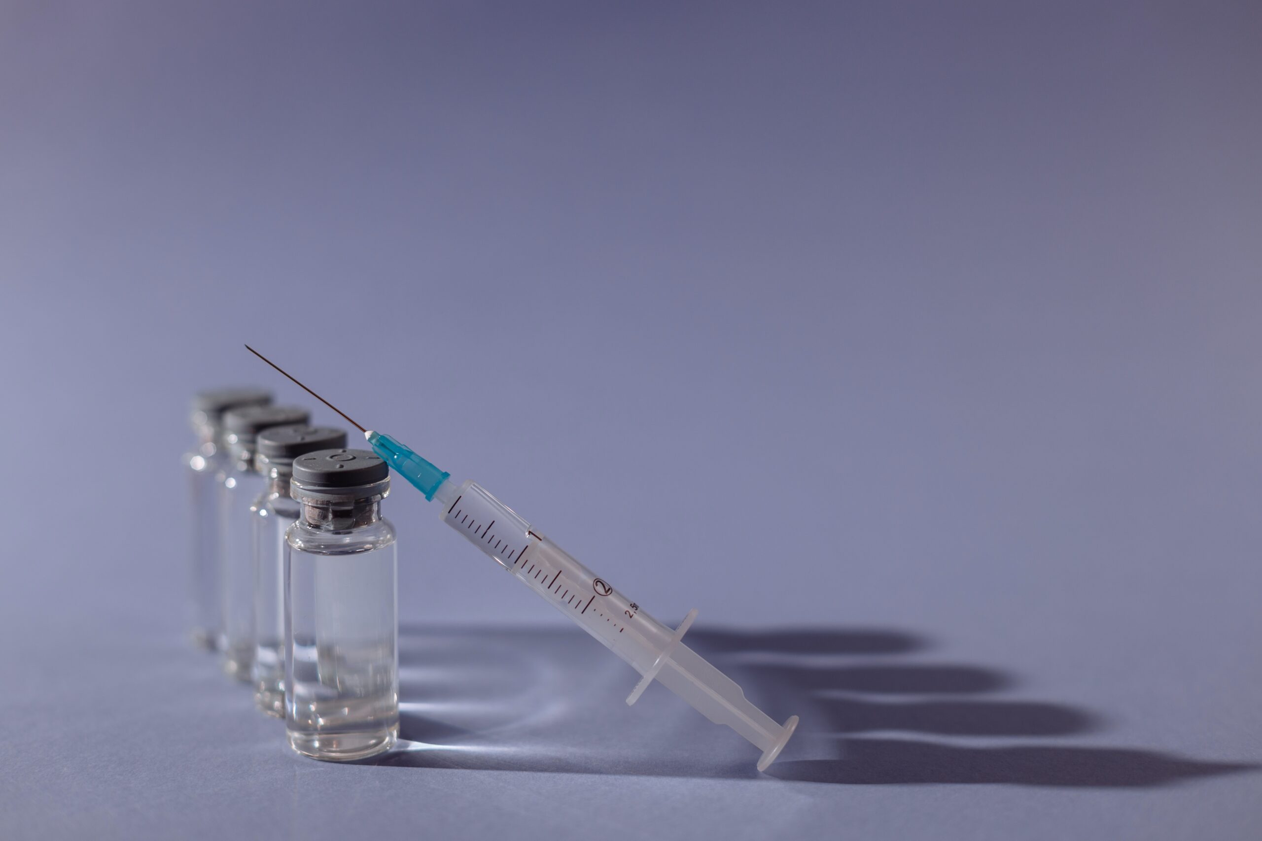 La AEP, preocupada por el retroceso global en las tasas de vacunación