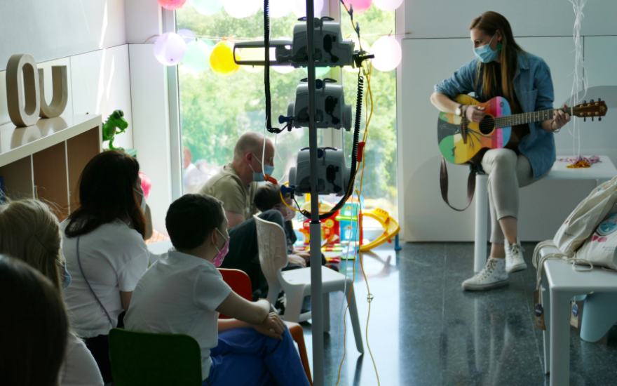 Quirónsalud Madrid abre la sala de juegos de su área de hospitalización pediátrica