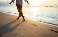 Salud vascular: Beneficios de caminar por la playa