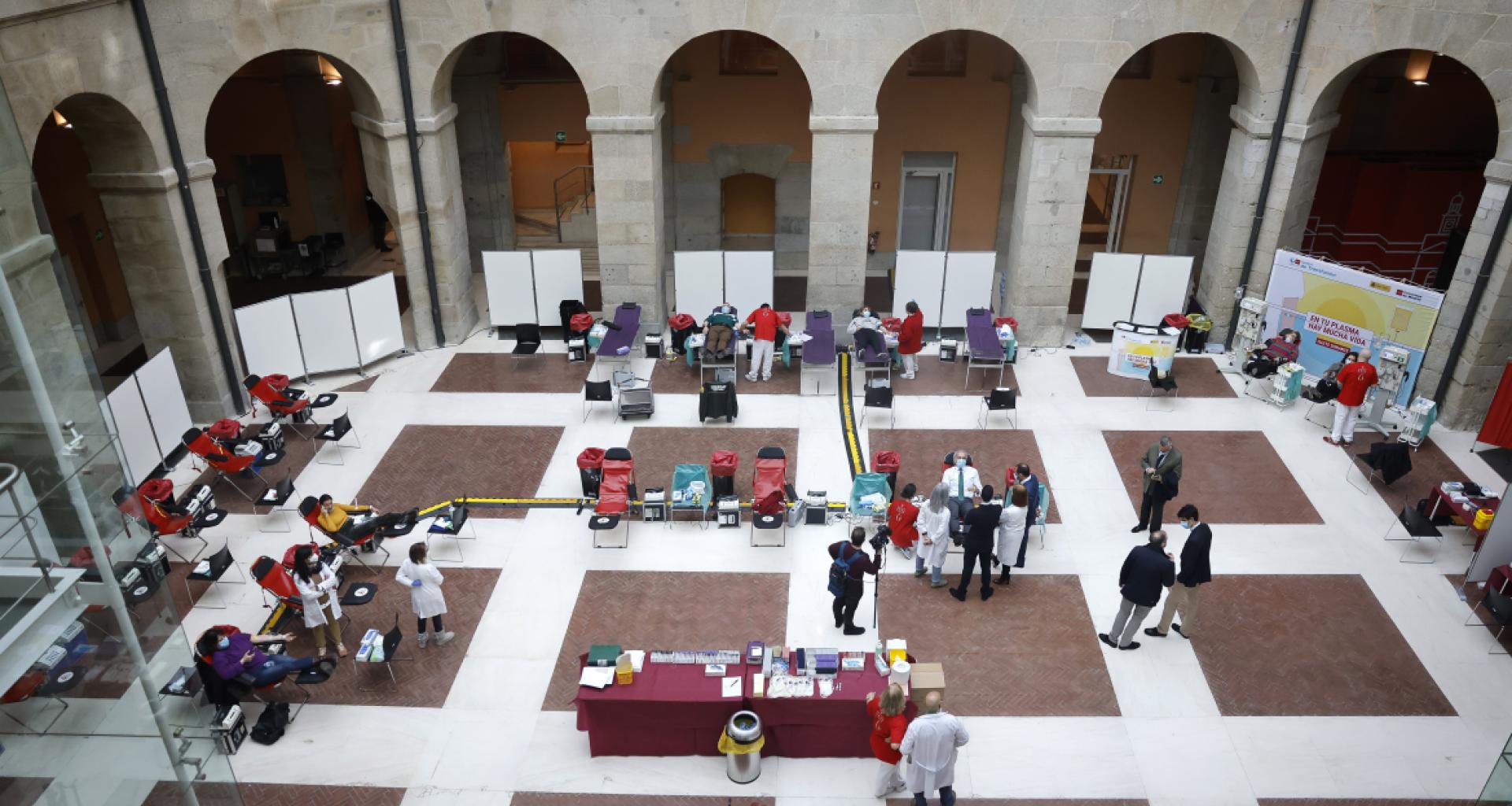 Maratón de donación de sangre en la Real Casa de Correos