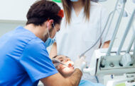 El dentista, profesional imprescindible en cualquier tratamiento de salud bucodental