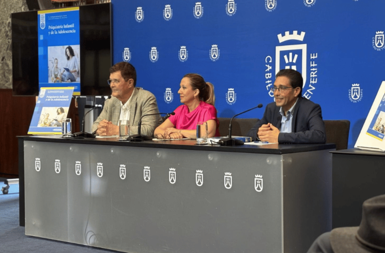 El abuso de pantallas y redes sociales tras la pandemia cuadruplica los trastornos mentales en menores