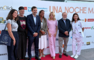 El Hospital La Paz celebra su cine de verano con Roberto Leal y más de 500 asistentes