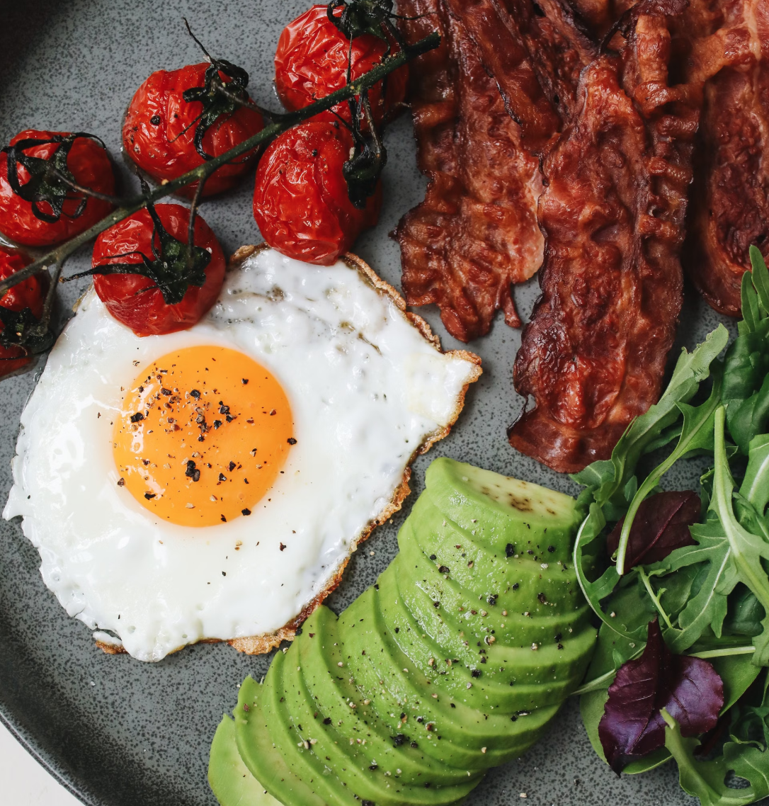 Un estudio afirma que la dieta keto supera a la mediterránea en un ensayo clínico