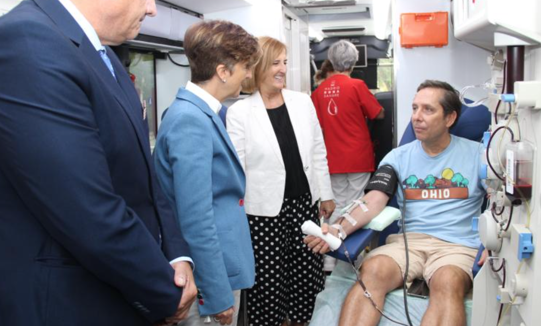 Madrid estrena su primera unidad móvil para donación de plasma que recorrerá hospitales y centros de salud